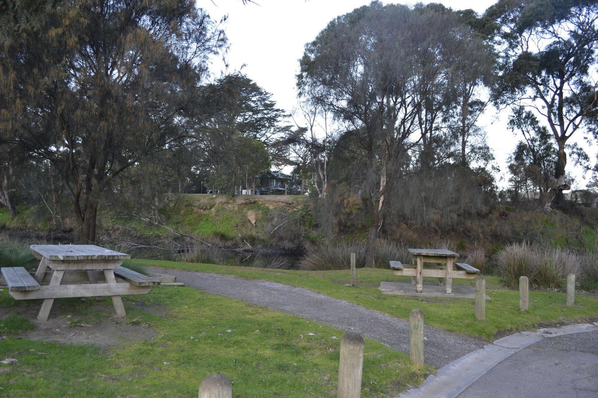 Foreshore 3*