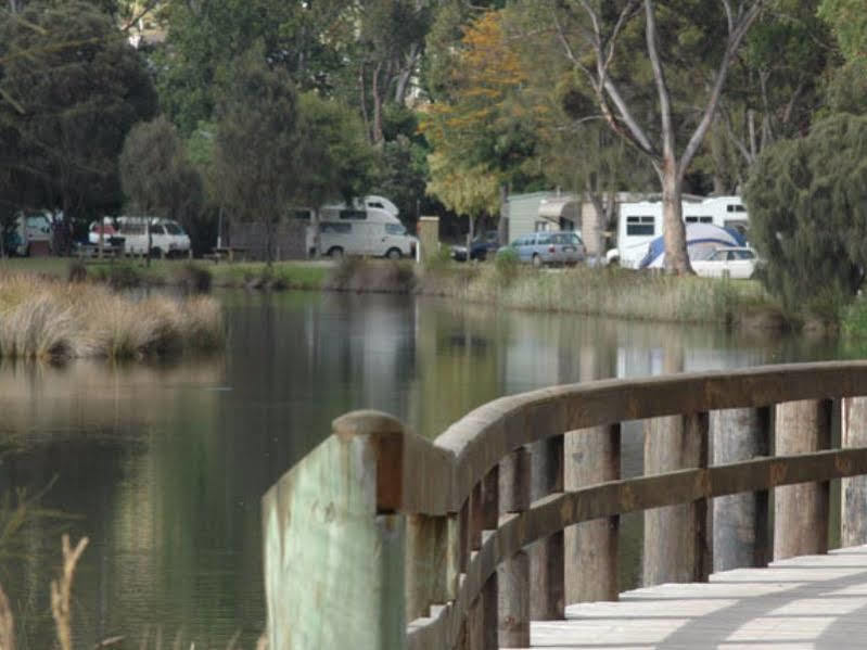 Foreshore Holiday park 3*